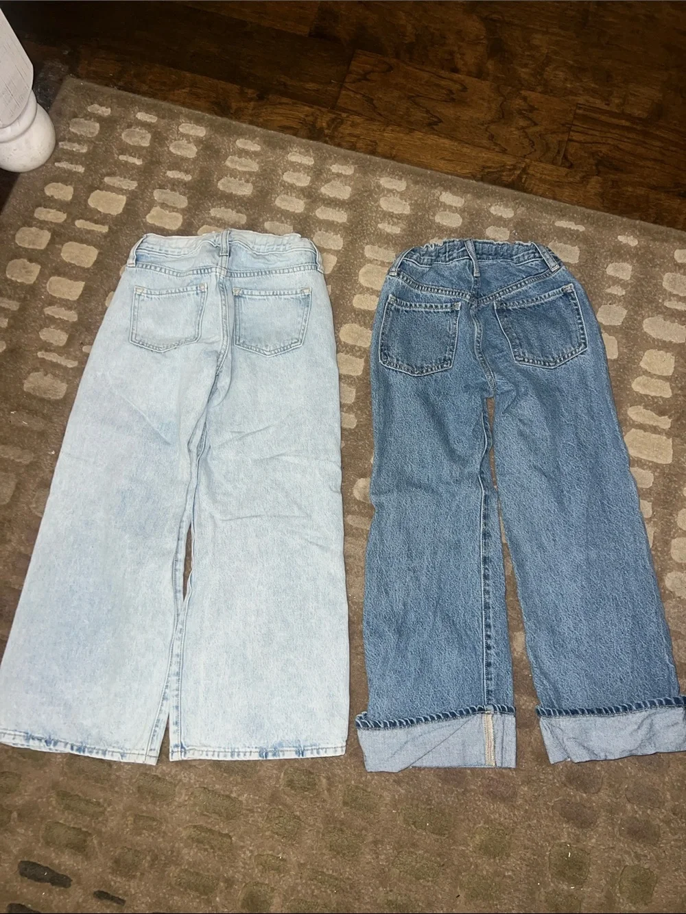 Old Navy Girls' Denim Jeans - Light Wash & Medium Blue, baggy style